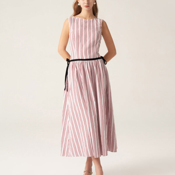 Fabric:This Sleeveless Midi Dress is made of Polyester