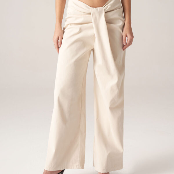 - Occasion: Daily - Fabric Stretch: No Stretch - Waist: Natural Waisted - Embellishment: Pleated - Pants Fits: Loose - Pants Type: Wide-Leg Pants - Length: Normal - Fabric: Cotton 65.0%